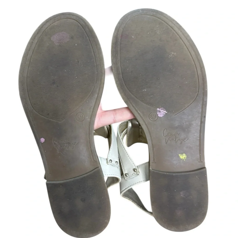 Crown Vintage Beige Off White Leather Sandals Paxley Silvertone Hardware Size 6
